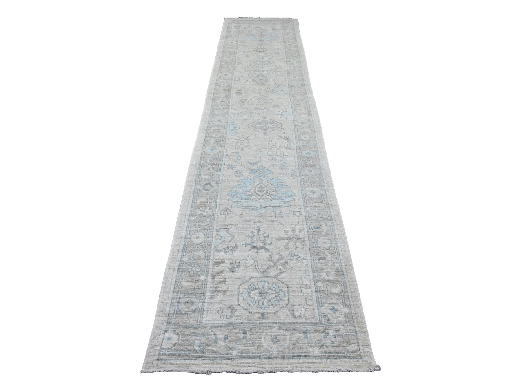 Ivory 2'10" x 13'7" Oushak / Peshawar Hand knotted Wool Rug - Sku: O020473
