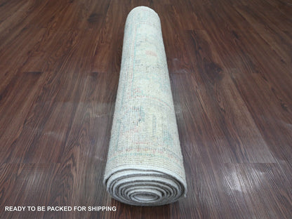 Oushak Oushak hand-knotted wool runner in Ivory & Gray, 2'10" x 11'7" — SKU O020475 (view 4)