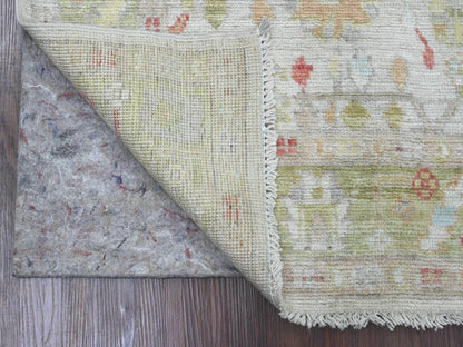 Oushak Oushak hand-knotted wool runner in Ivory & Green, 3'11" x 9'10" — SKU O020486 (view 2)