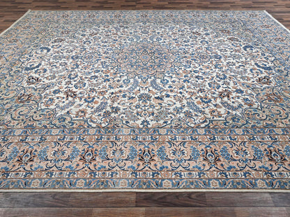 Vintage hand-knotted wool rug in Ivory & Peach, 11'6" x 16'6" — SKU O02048 (view 4)