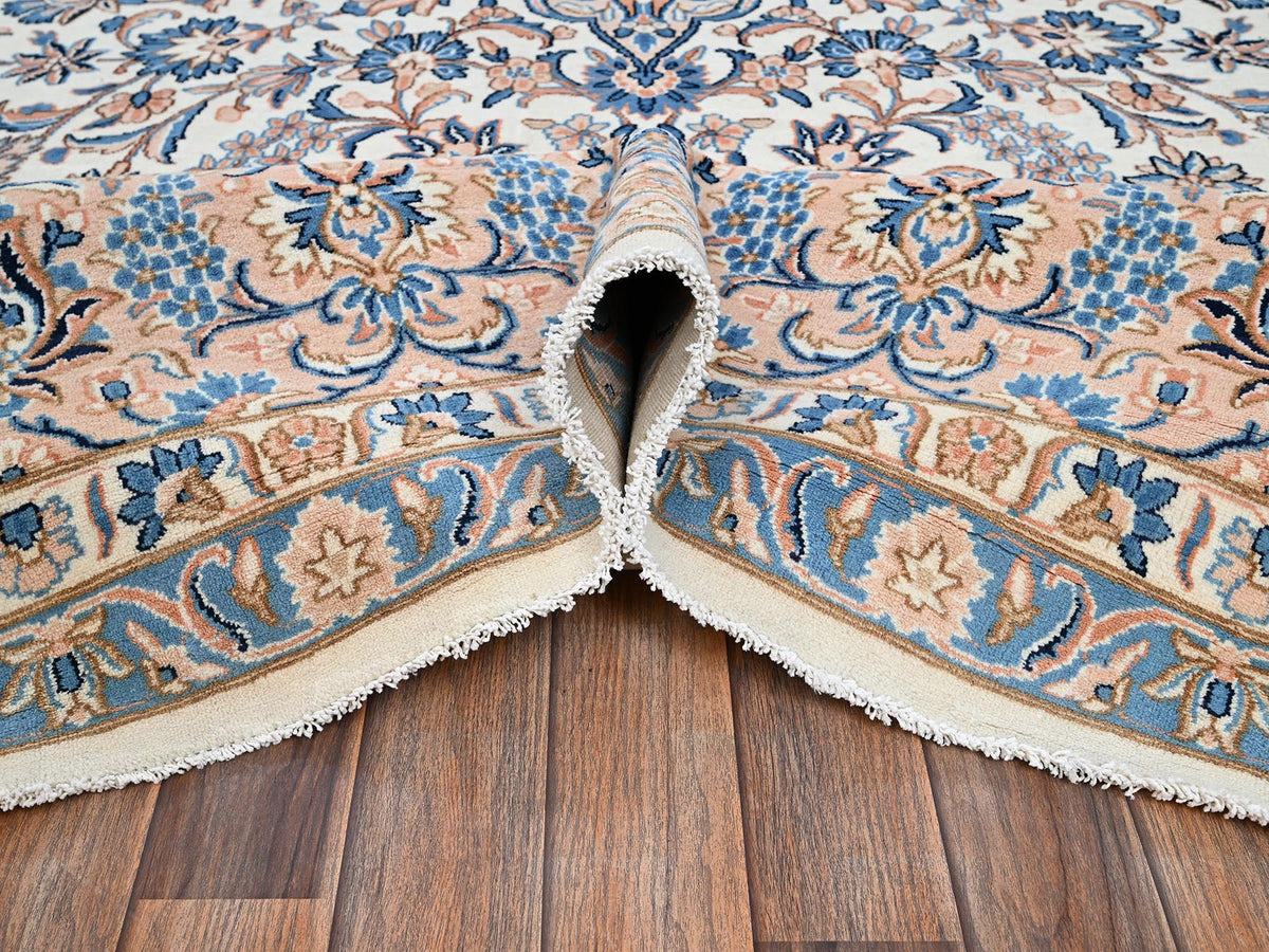 Vintage hand-knotted wool rug in Ivory & Peach, 11'6" x 16'6" — SKU O02048 (view 6)