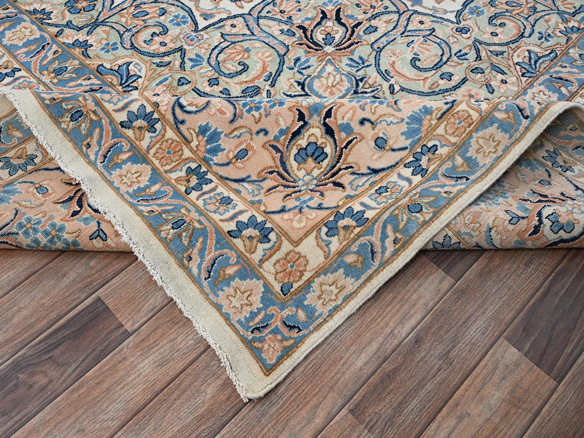 Vintage hand-knotted wool rug in Ivory & Peach, 11'6" x 16'6" — SKU O02048 (view 7)