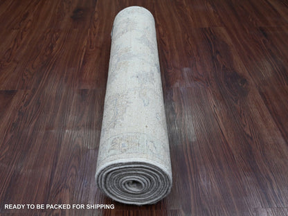 Peshawar Oushak hand-knotted wool runner in Ivory & Gray, 2'5" x 11'7" — SKU O020502 (view 4)