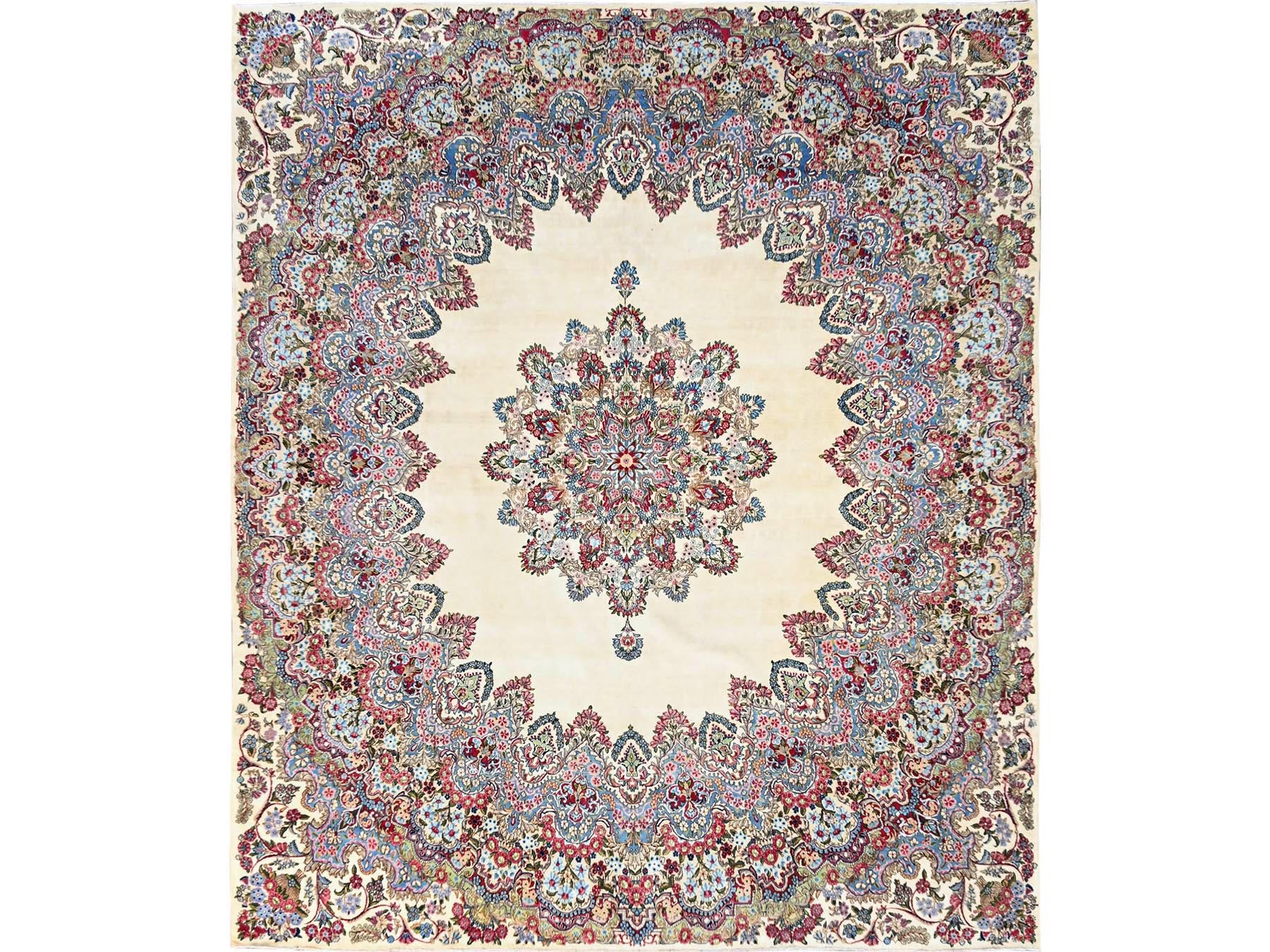 Kerman Vintage hand-knotted wool rug in Ivory, 11'8" x 13'7" — SKU O02051