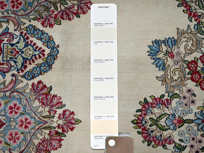 Kerman Vintage hand-knotted wool rug in Ivory, 11'8" x 13'7" — SKU O02051 (view 8)
