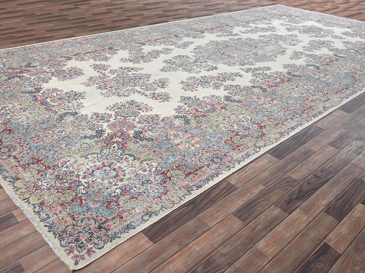 Kerman Vintage hand-knotted wool rug in Ivory & Light Blue, 9'10" x 19'7" — SKU O02052 (view 3)