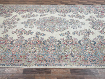 Kerman Vintage hand-knotted wool rug in Ivory & Light Blue, 9'10" x 19'7" — SKU O02052 (view 4)