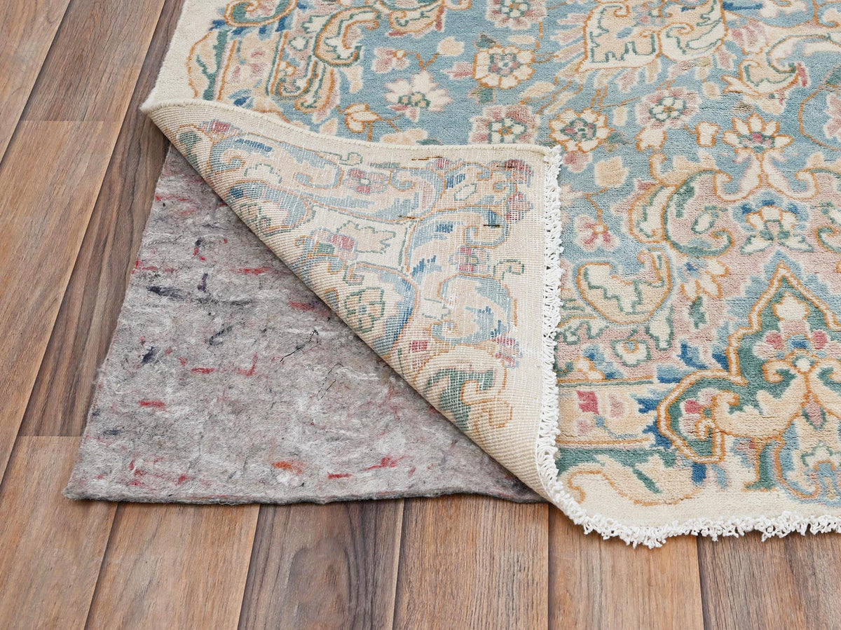 Kerman Vintage hand-knotted wool rug in Ivory, 9'11" x 13'9" — SKU O02055 (view 5)