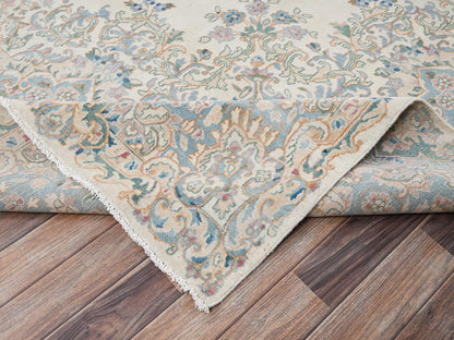 Kerman Vintage hand-knotted wool rug in Ivory, 9'11" x 13'9" — SKU O02055 (view 7)