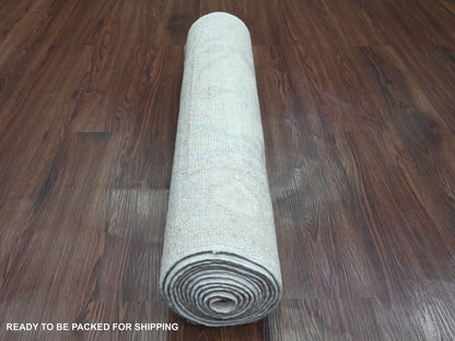 Oushak Oushak hand-knotted wool runner in Ivory & Light Gray, 2'8" x 12'4" — SKU O020582 (view 4)