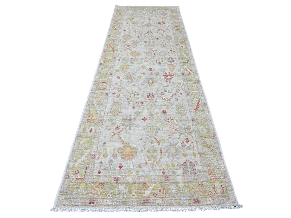 Oushak Oushak hand-knotted wool runner in Ivory & Green, 3'11" x 11'9" — SKU O020600