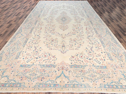 Kerman Vintage hand-knotted wool rug in Ivory & Peach, 10'8" x 19'11" — SKU O02060 (view 2)