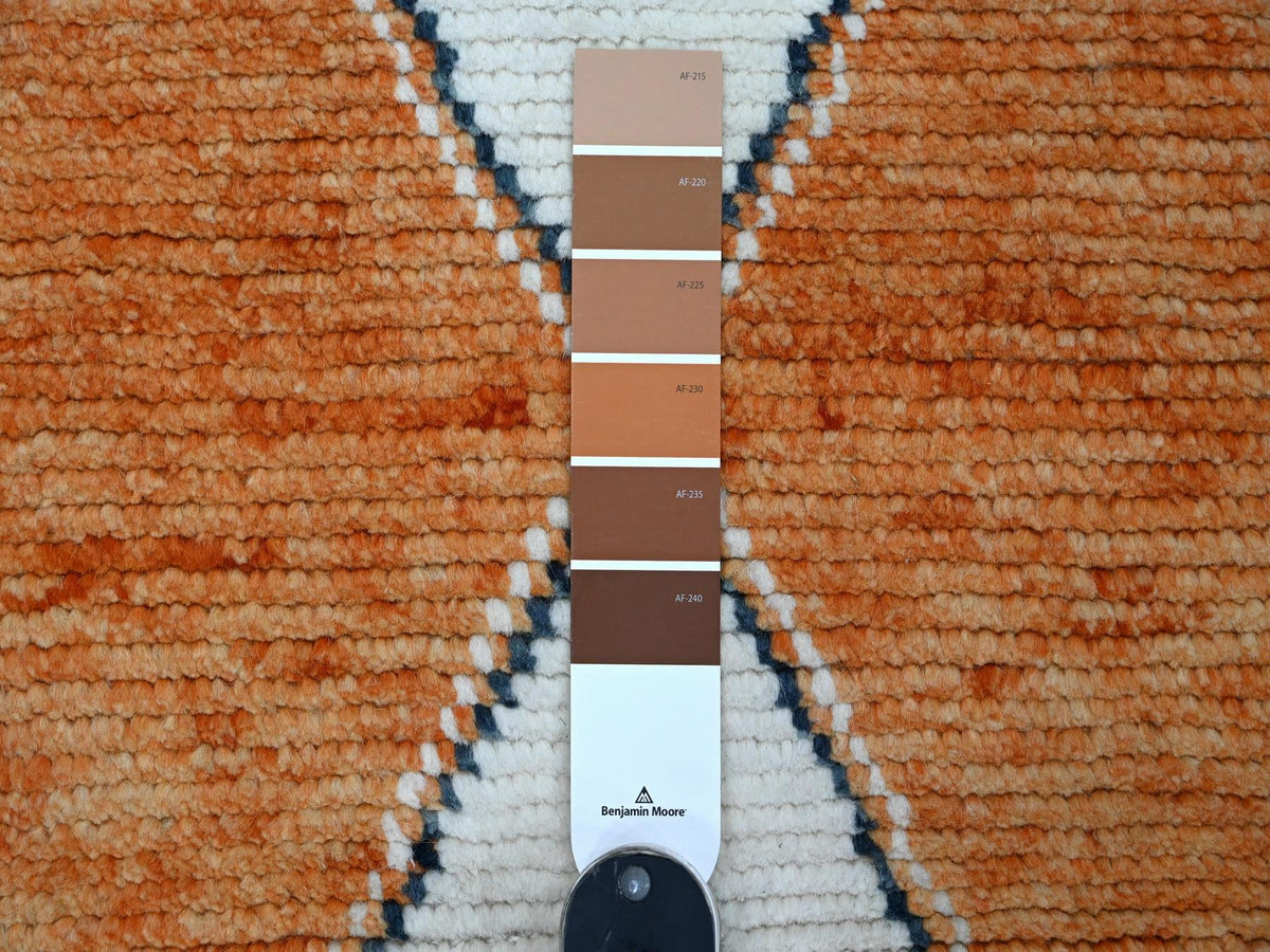 Tribal & Geometric hand-knotted wool runner in Orange & Ivory, 2'7" x 10'2" — SKU O020619 (view 3)
