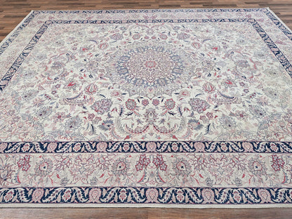 Tabriz Fine Oriental hand-knotted wool rug in Ivory, 9'11" x 13'2" — SKU O02062 (view 4)