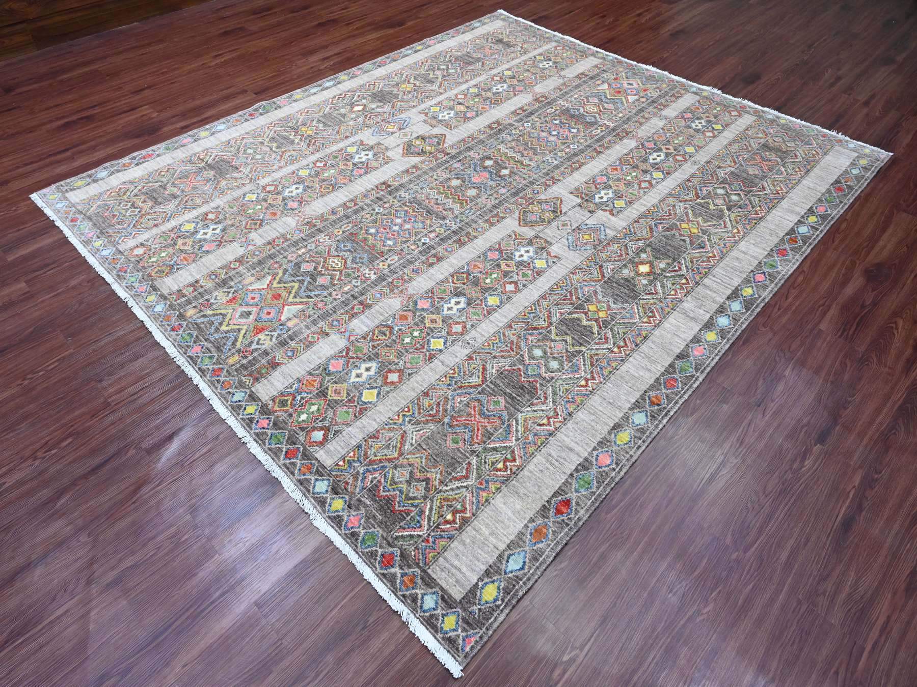 Tribal & Geometric hand-knotted wool rug in Gray, 8'1" x 9'6" — SKU O020637 (view 3)