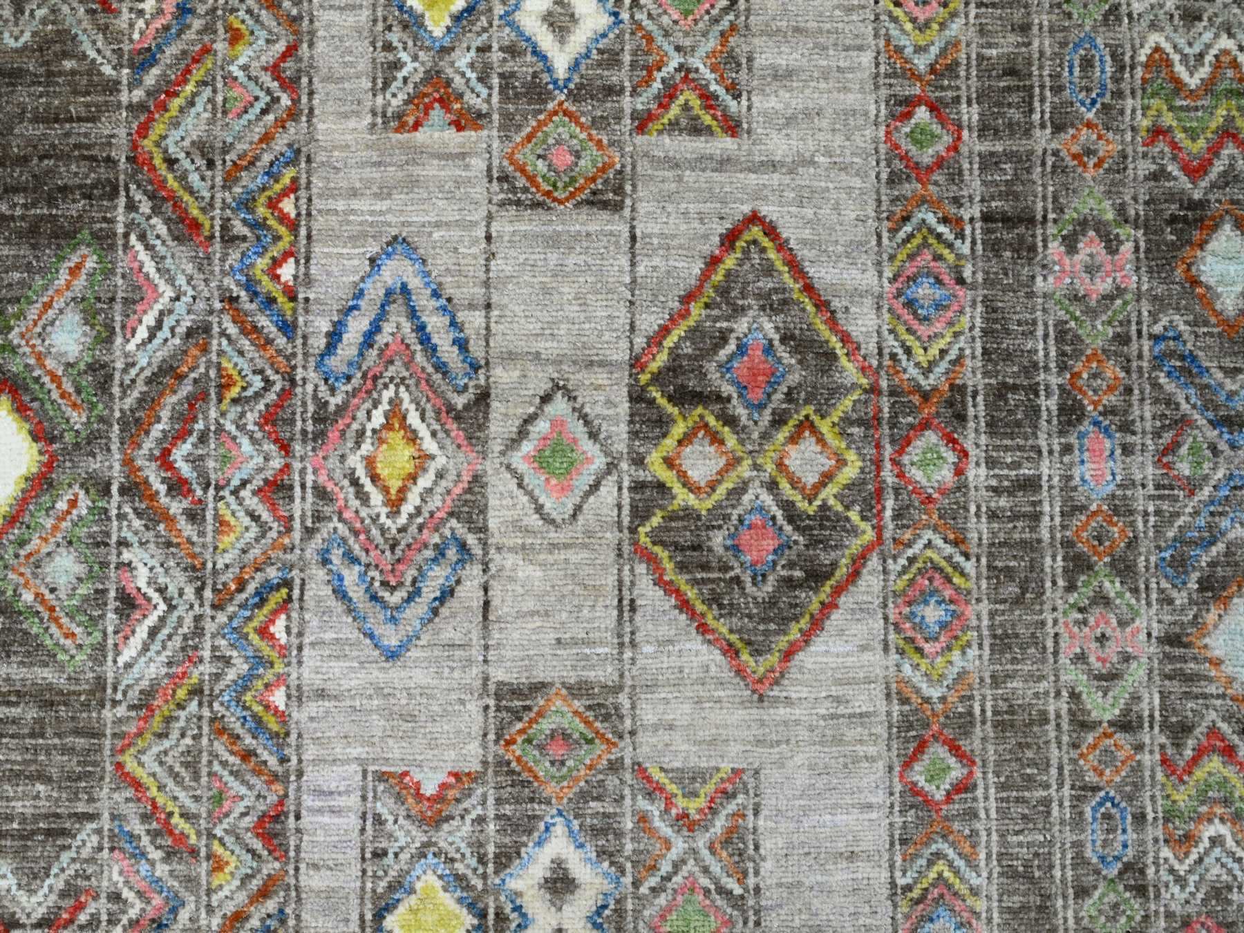 Tribal & Geometric hand-knotted wool rug in Gray, 8'1" x 9'6" — SKU O020637 (view 8)