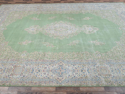 Kerman Vintage hand-knotted wool rug in Green & Ivory, 11'8" x 19'3" — SKU O02063 (view 4)