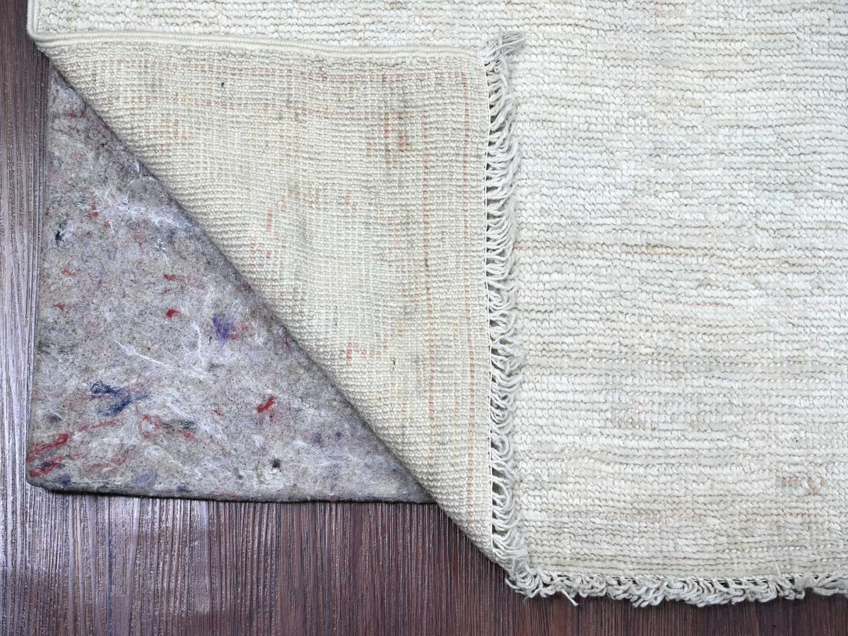 Oushak Oushak hand-knotted wool runner in Ivory, 2'10" x 9'7" — SKU O020665 (view 2)