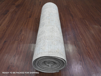 Peshawar Oushak hand-knotted wool runner in Ivory & Light Blue, 2'7" x 18'9" — SKU O020690 (view 4)