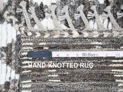 Brown 4'1" x 5'6" Tribal Hand knotted Wool Rug - Sku: O020745