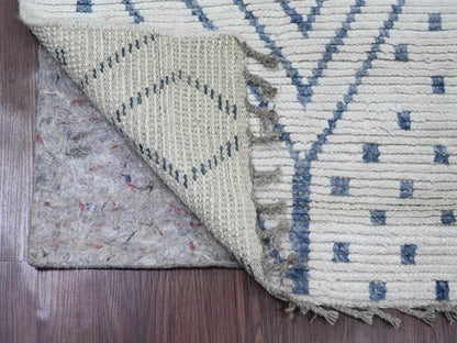 Tribal & Geometric hand-knotted wool runner in Ivory, 2'5" x 10'6" — SKU O020748 (view 2)