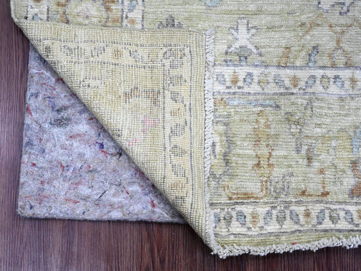 Oushak Oushak hand-knotted wool rug in Green, 4'1" x 4'2" — SKU O020752 (view 2)