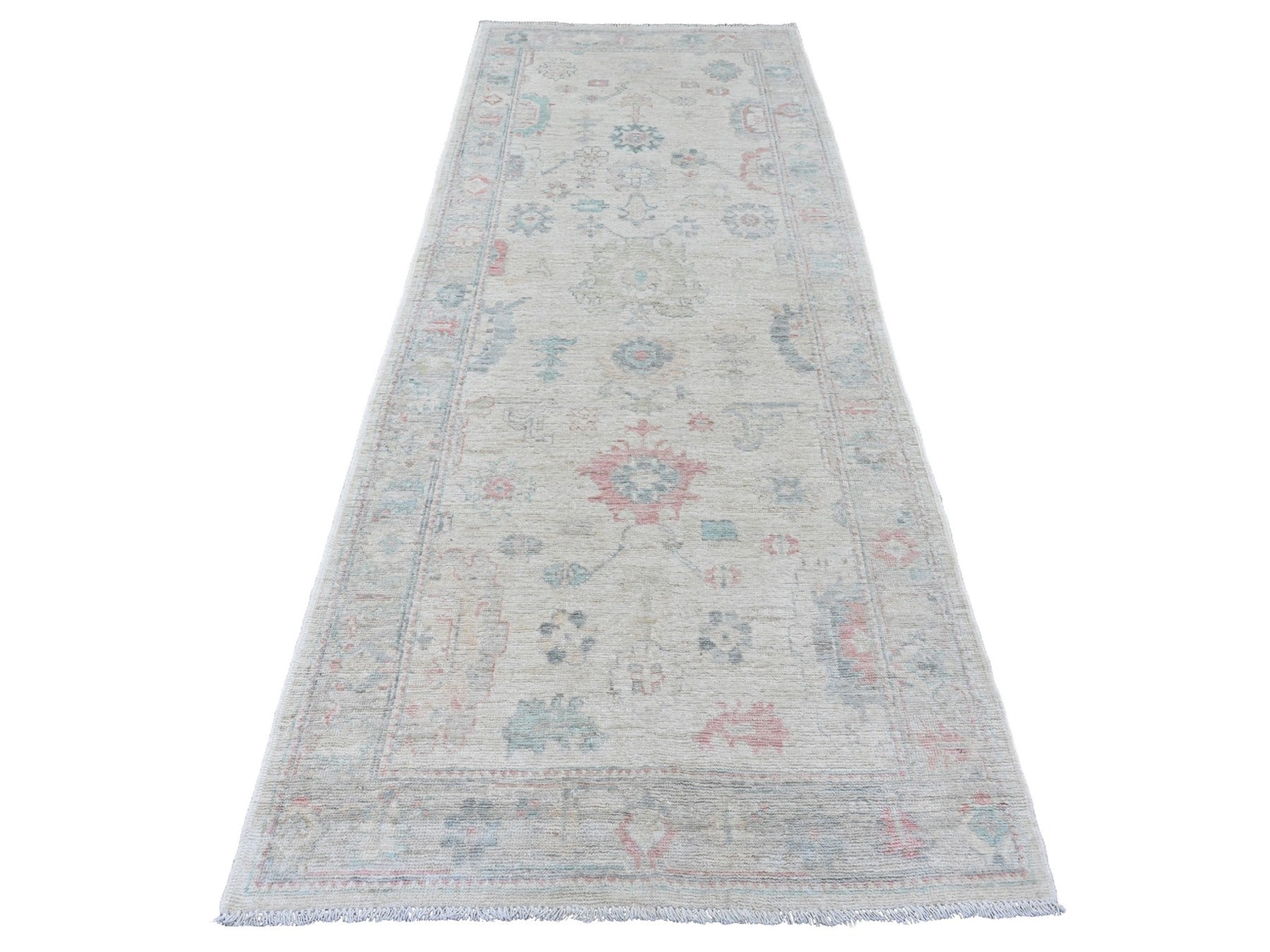 Ivory 3'10" x 10'0" Oushak / Peshawar Hand knotted Wool Rug - Sku: O020767