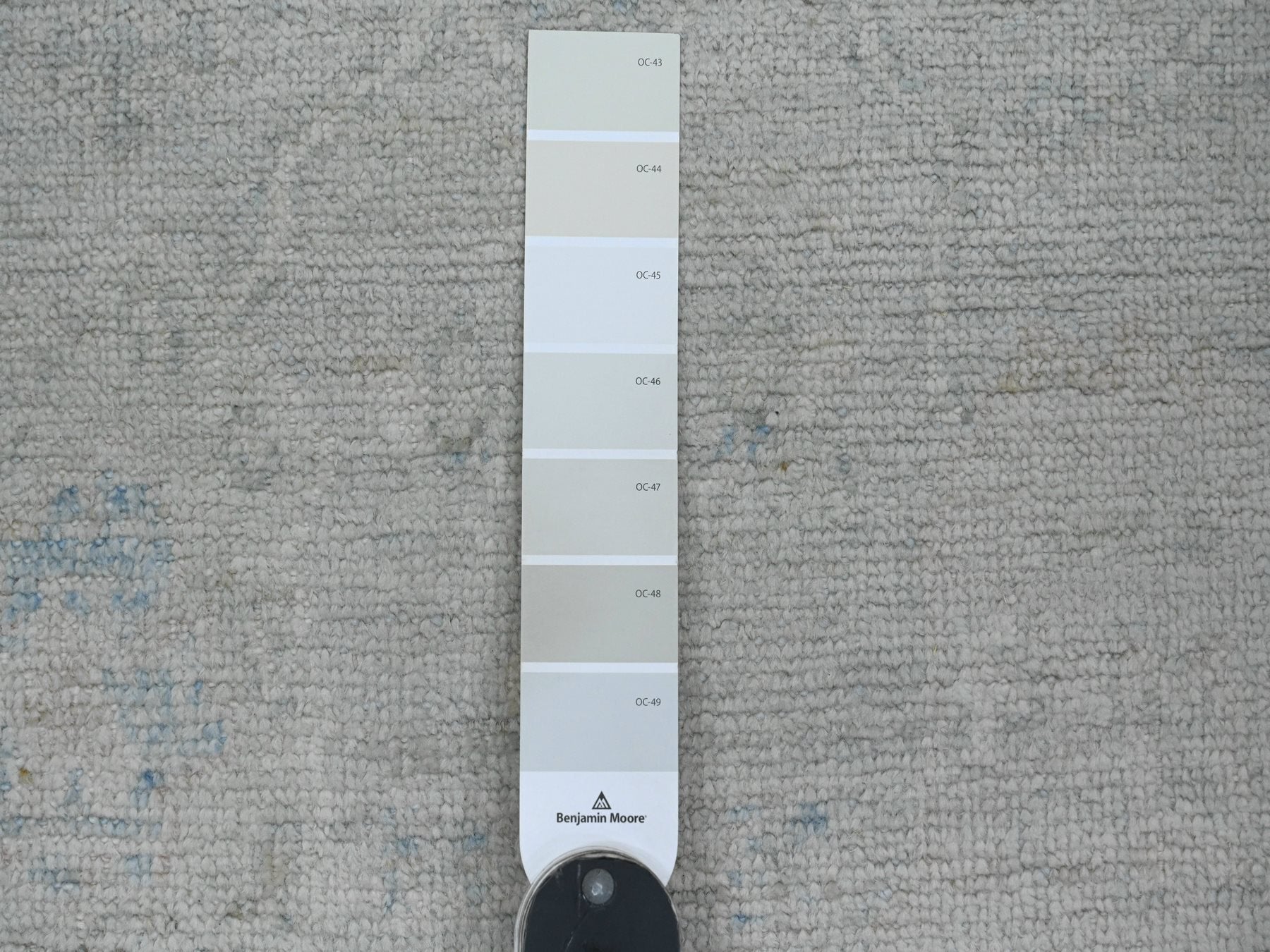 Oushak Oushak hand-knotted wool runner in Gray & Ivory, 2'8" x 9'8" — SKU O020791 (view 3)