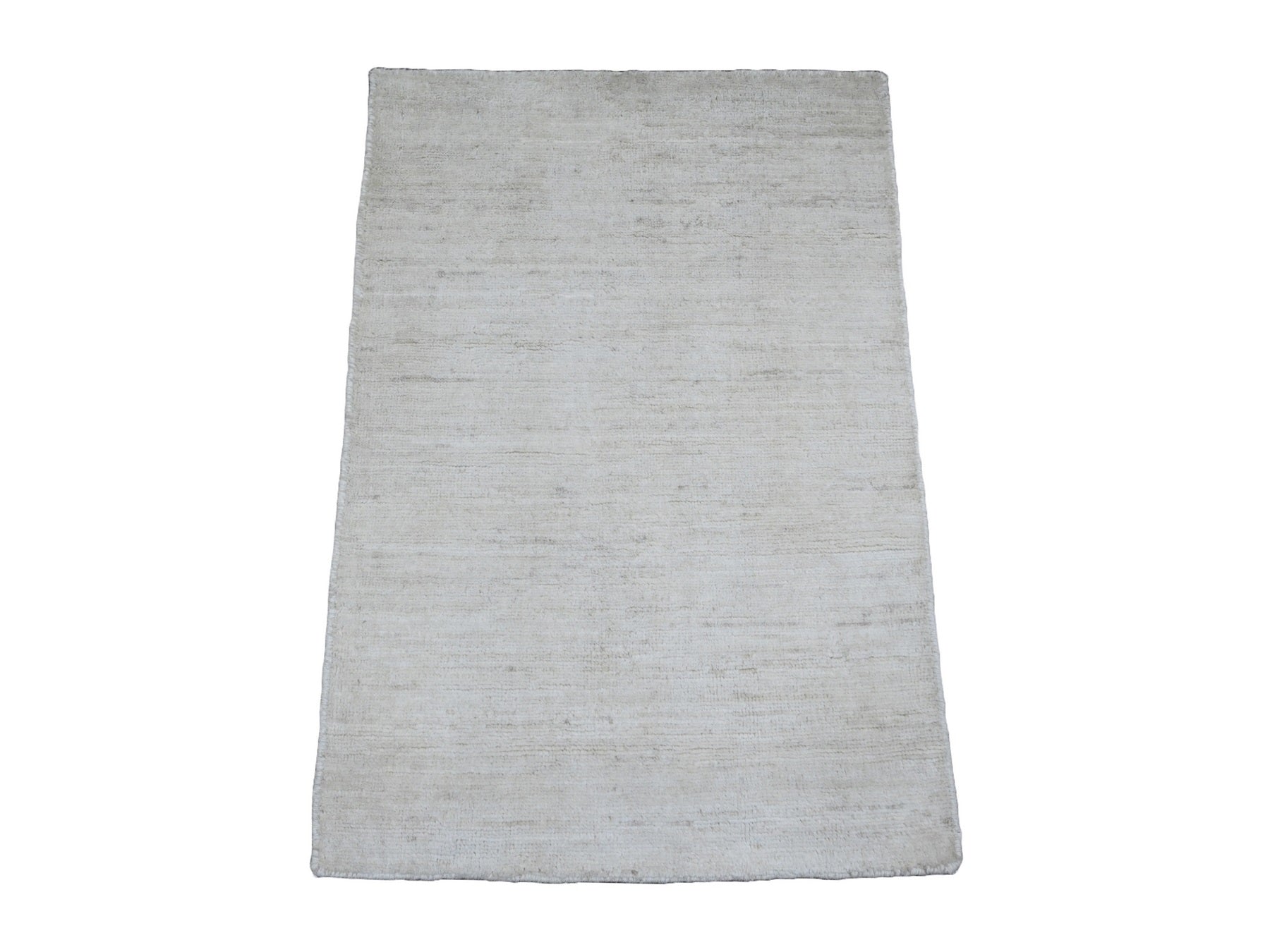 Modern / Contemporary hand-knotted wool rug in Ivory, 2' x 3' — SKU O020825