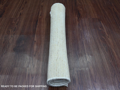 Modern / Contemporary hand-knotted wool rug in Ivory, 2' x 3' — SKU O020825 (view 4)