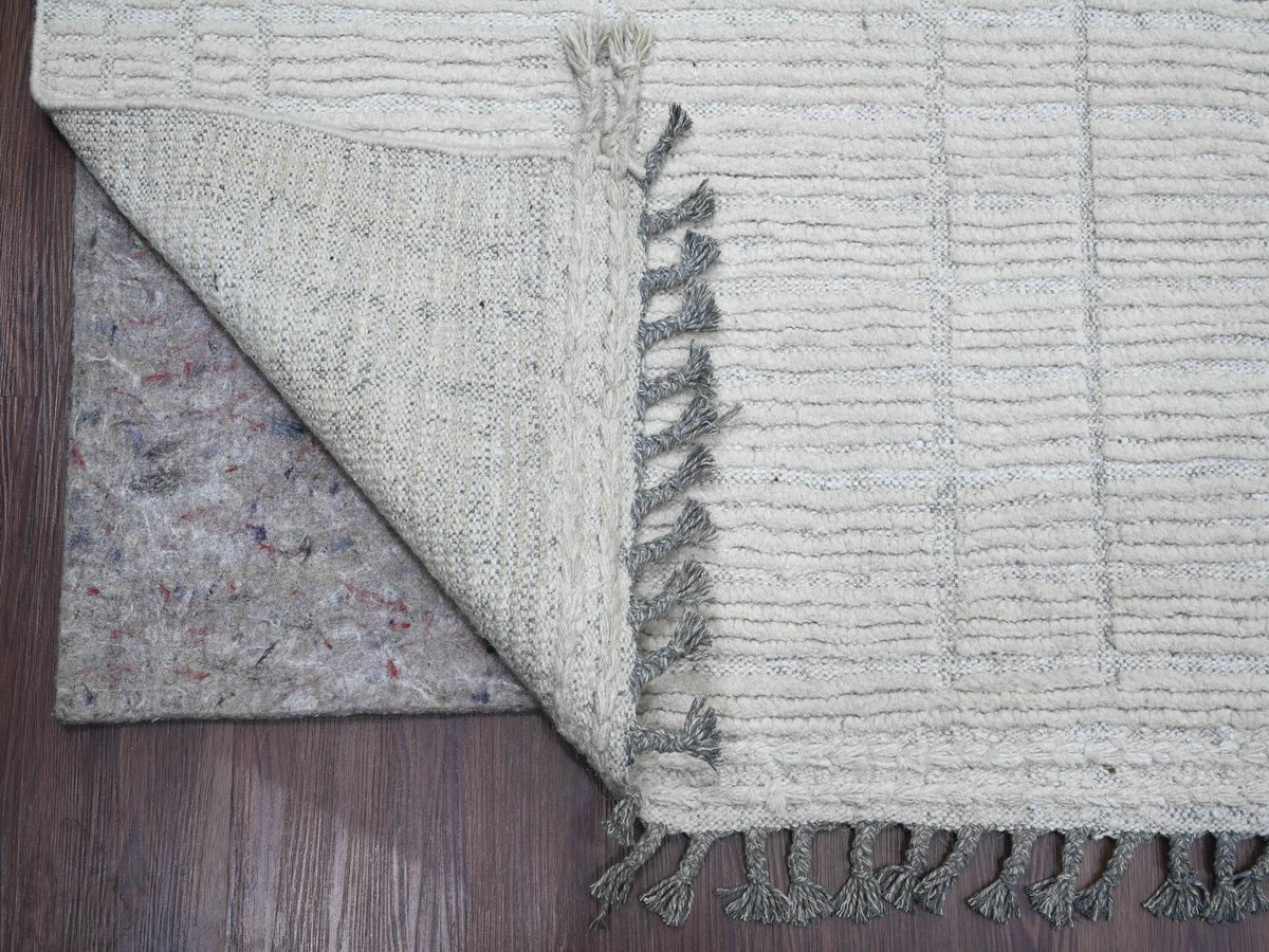 Tribal & Geometric hand-knotted wool rug in Ivory, 8'10" x 12'2" — SKU O020831 (view 4)