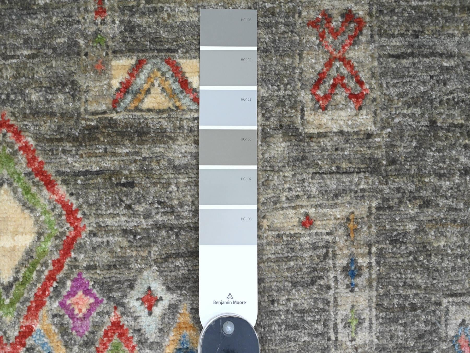 Tribal & Geometric hand-knotted wool rug in Gray, 5'8" x 8'10" — SKU O020848 (view 3)