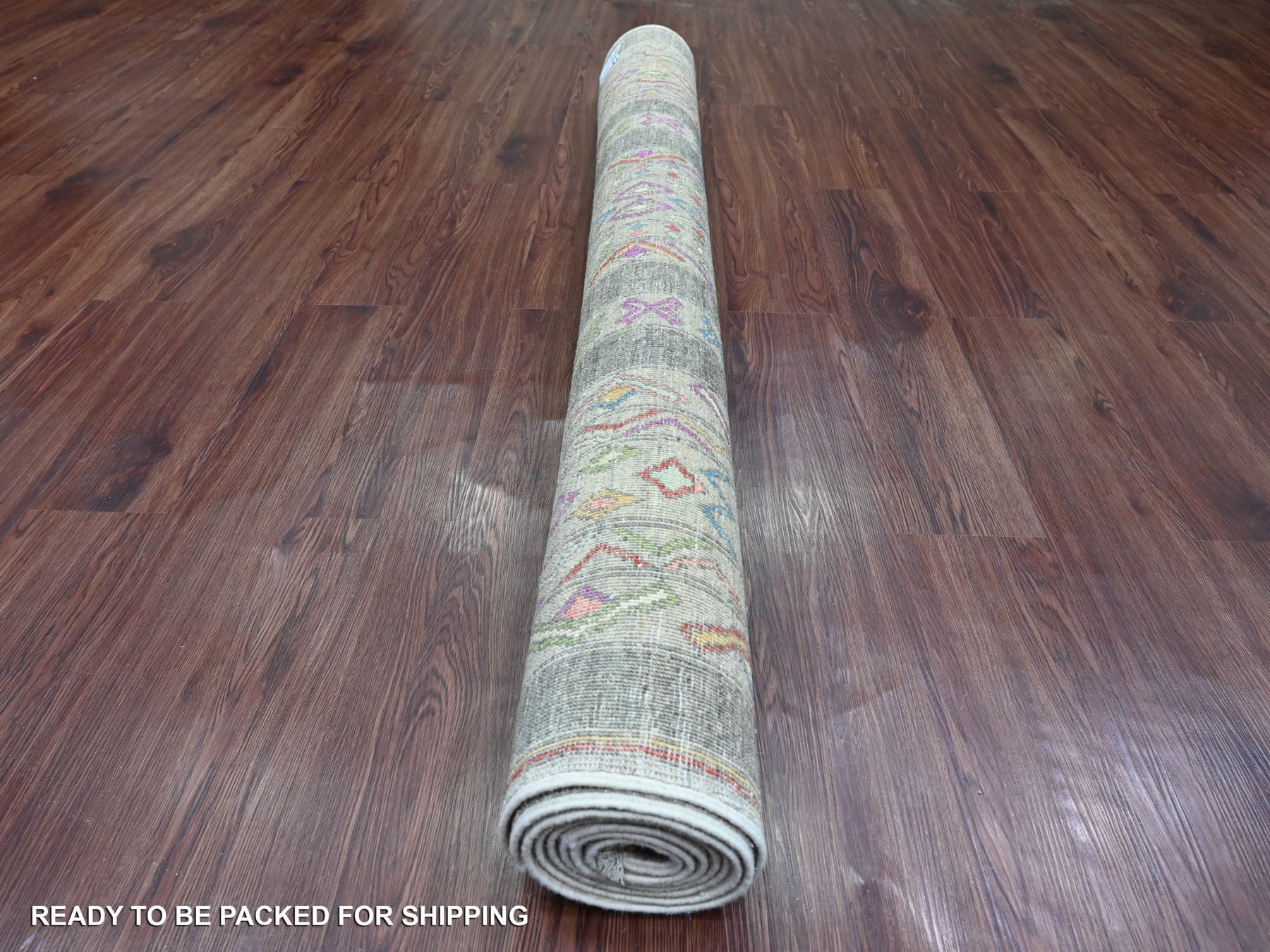 Tribal & Geometric hand-knotted wool rug in Gray, 5'8" x 8'10" — SKU O020848 (view 4)