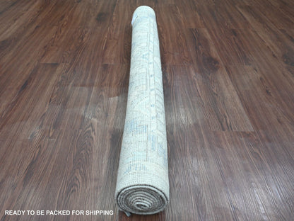 Oushak hand-knotted wool runner in Gray, 4'1" x 8' — SKU O020862 (view 4)