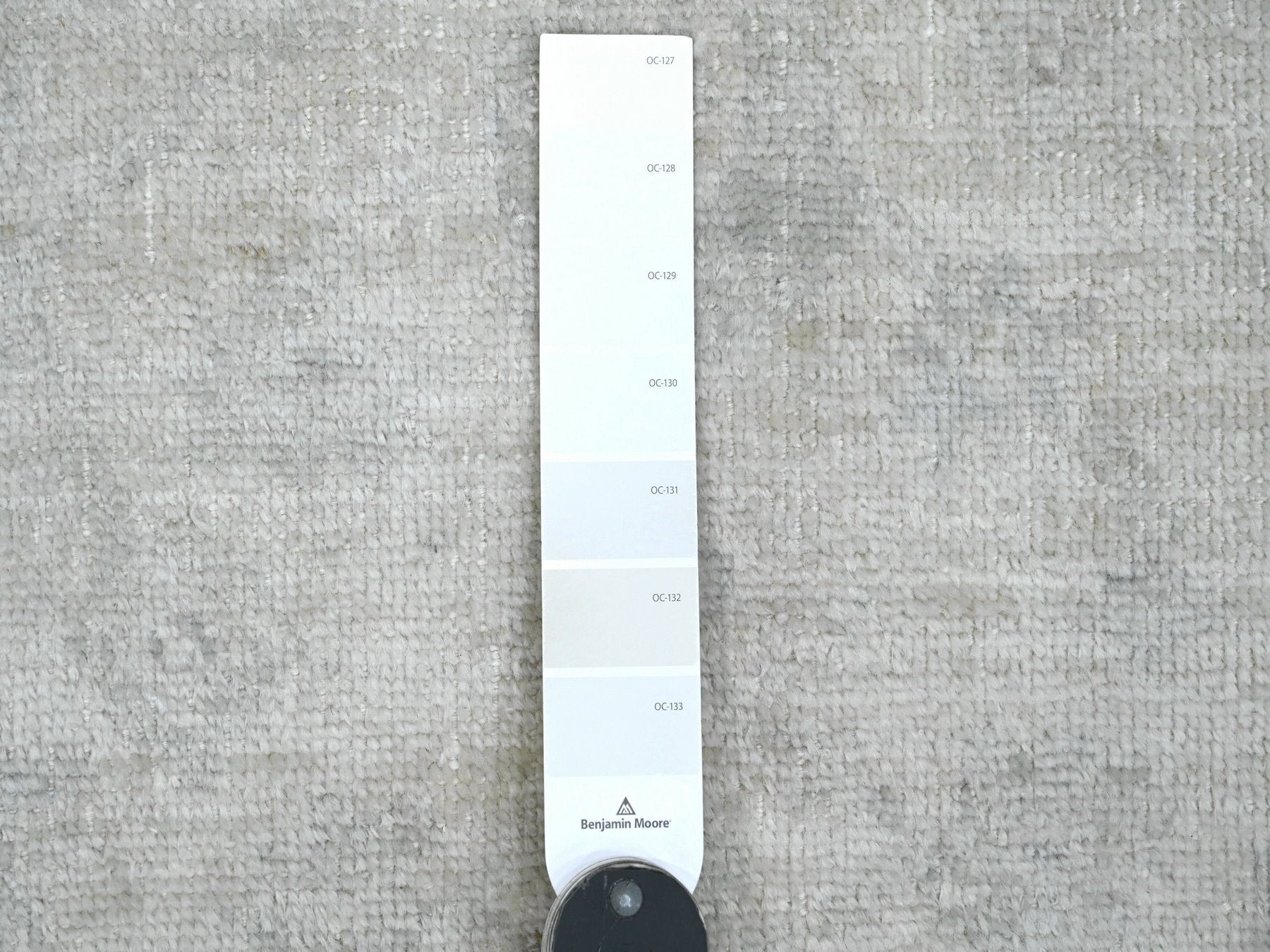 Oushak Oushak hand-knotted wool runner in Ivory & Gray, 4'1" x 19'8" — SKU O020878 (view 3)