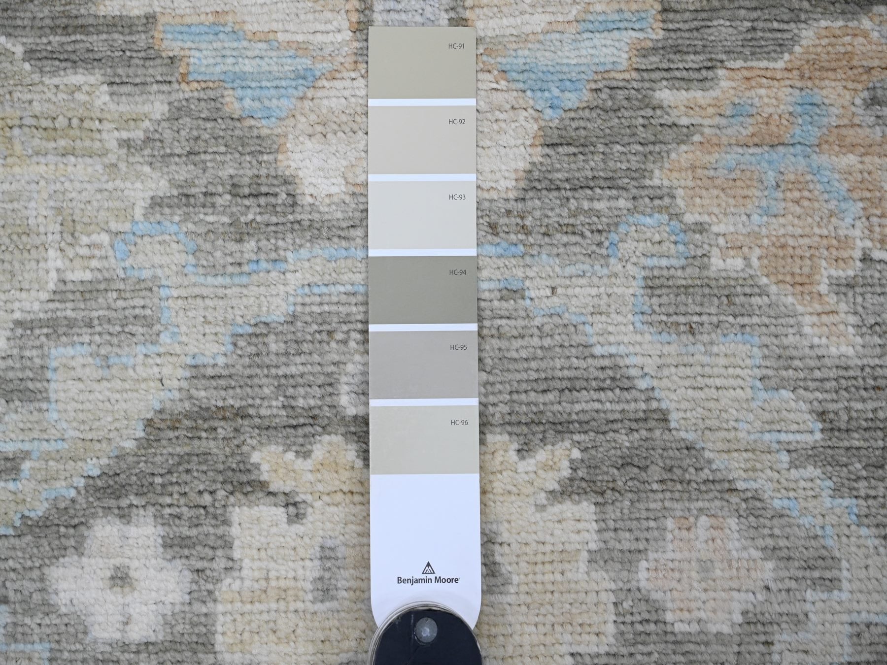 Oushak Oushak hand-knotted wool runner in Gray, 3' x 9'8" — SKU O020887 (view 3)
