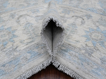 Heriz Oushak hand-knotted wool rug in Gray & Ivory, 8'4" x 9'9" — SKU O020916 (view 5)
