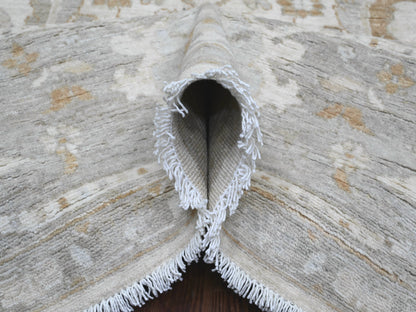 Heriz Heriz hand-knotted wool rug in Ivory & Gray, 8'11" x 11' — SKU O020918 (view 5)