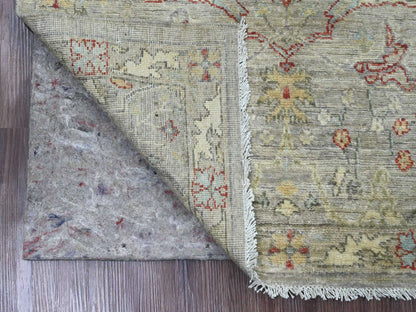 Peshawar Oushak hand-knotted wool rug in Gray, 3' x 5'1" — SKU O020923 (view 2)