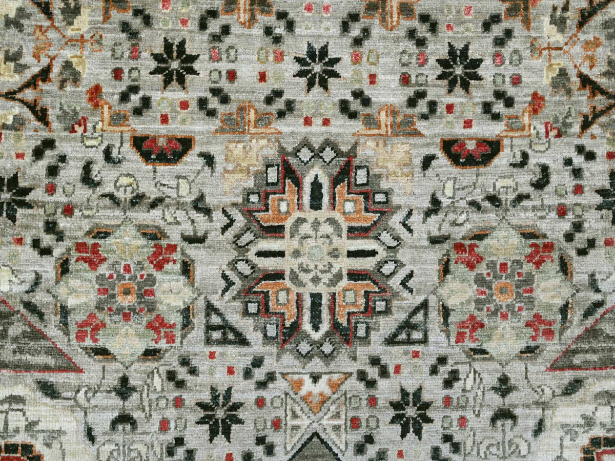 Mamluk Mamluk hand-knotted wool rug in Gray & Charcoal Gray, 11'11" x 15'4" — SKU O020982 (view 8)