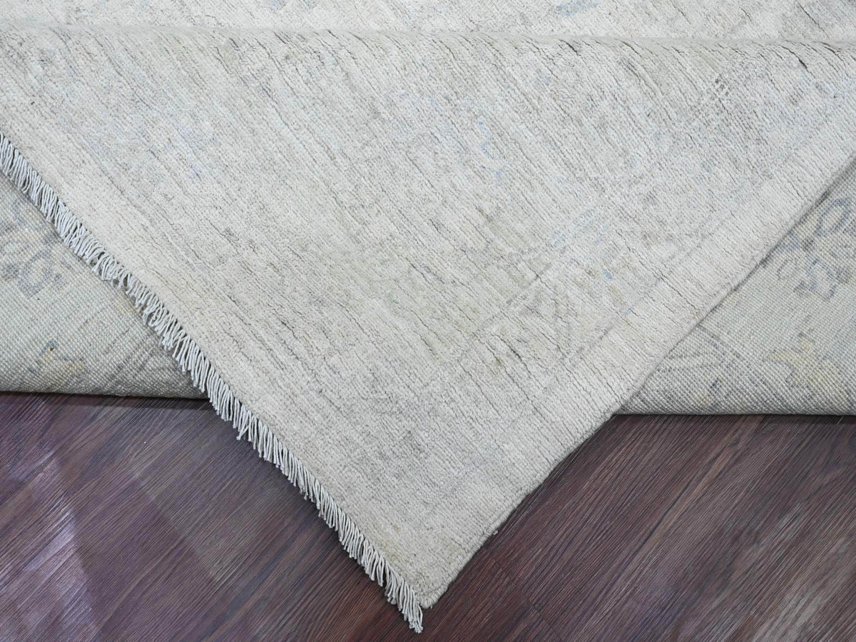 Peshawar Oushak hand-knotted wool rug in Ivory & Light Green, 9'8" x 13'5" — SKU O020989 (view 6)