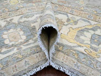 Heriz Oushak hand-knotted wool rug in Gray & Ivory, 7'11" x 9'11" — SKU O020991 (view 5)