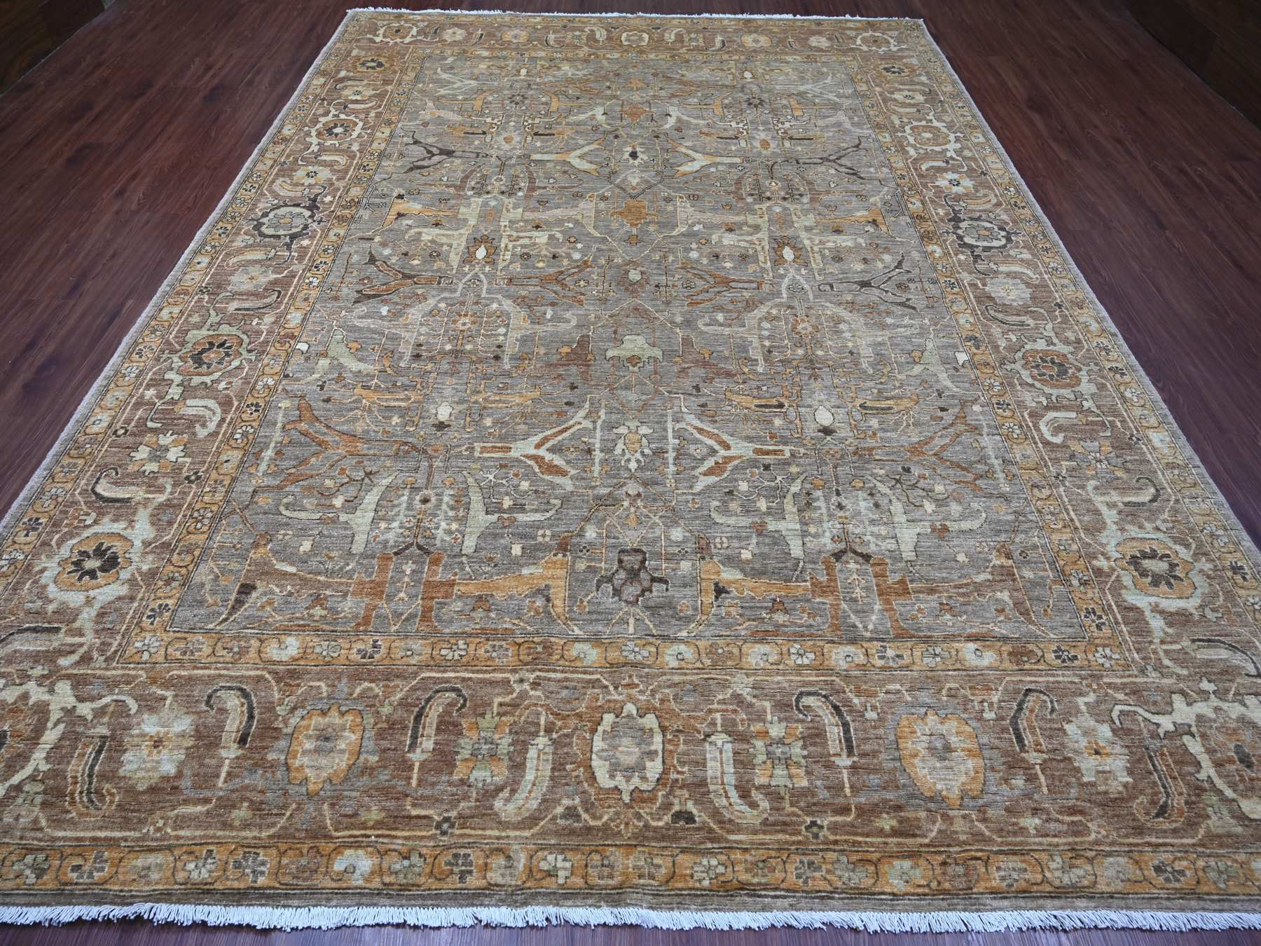 Peshawar Oushak hand-knotted wool rug in Gray & Brown, 9'1" x 12'2" — SKU O021054 (view 2)
