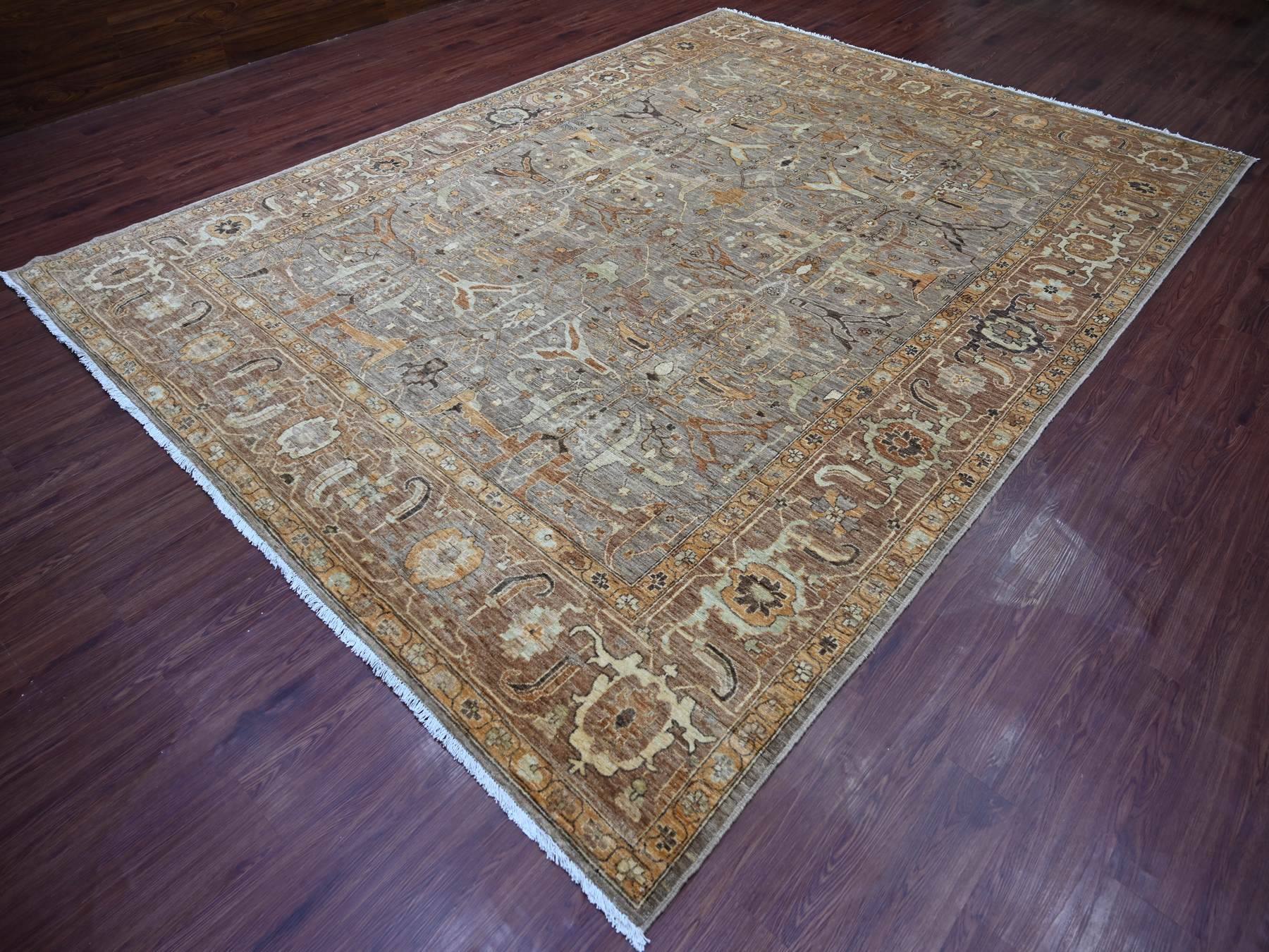 Peshawar Oushak hand-knotted wool rug in Gray & Brown, 9'1" x 12'2" — SKU O021054 (view 3)
