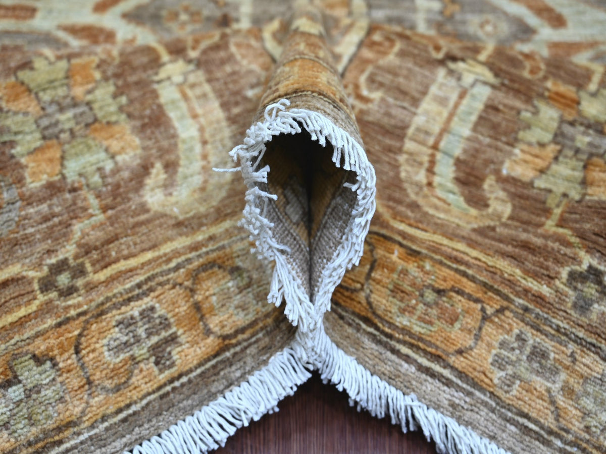 Peshawar Oushak hand-knotted wool rug in Gray & Brown, 9'1" x 12'2" — SKU O021054 (view 5)
