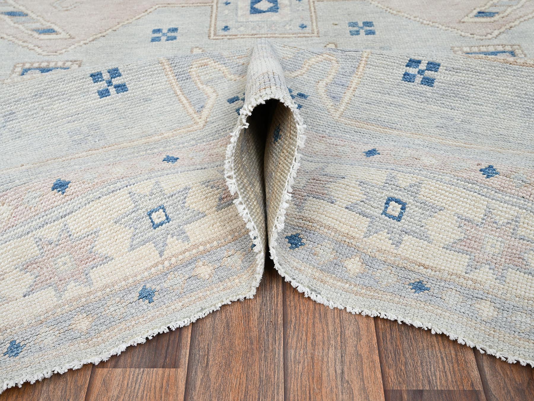 Oushak hand-knotted wool rug in Gray & Ivory, 5'10" x 9'1" — SKU O02105 (view 6)