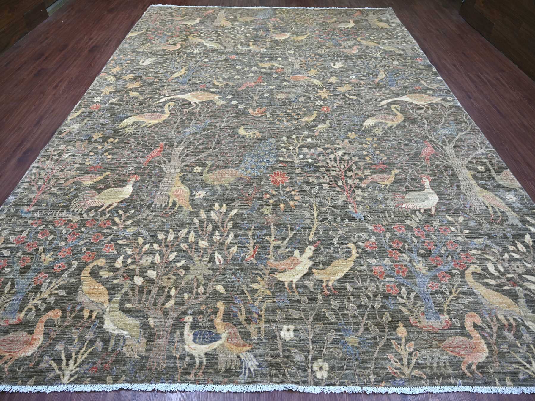 Peshawar Oushak hand-knotted wool rug in Gray, 10'1" x 13'9" — SKU O021194 (view 2)
