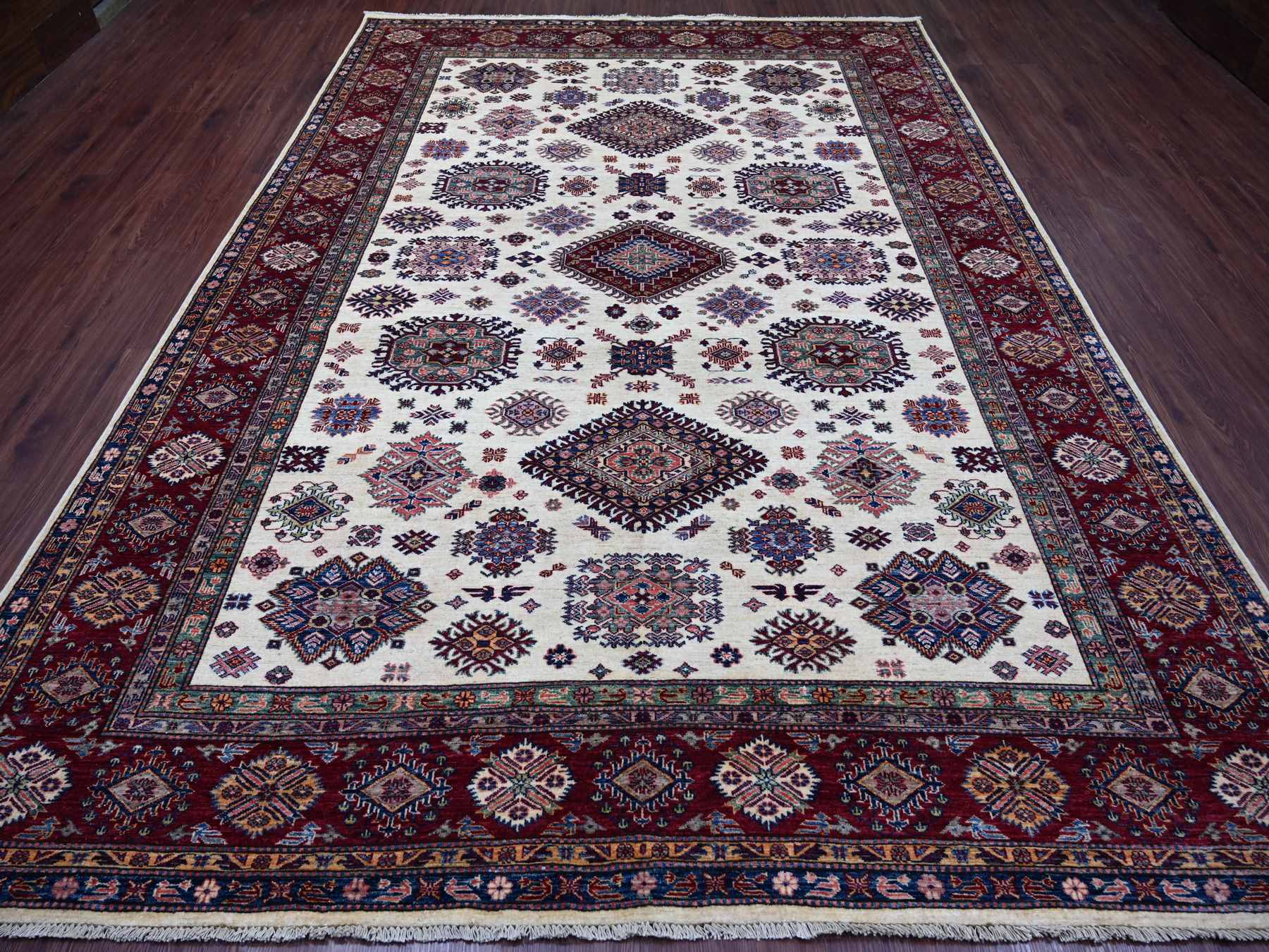 Kazak Tribal & Geometric hand-knotted wool rug in Ivory & Red, 8'7" x 11'11" — SKU O021256 (view 2)