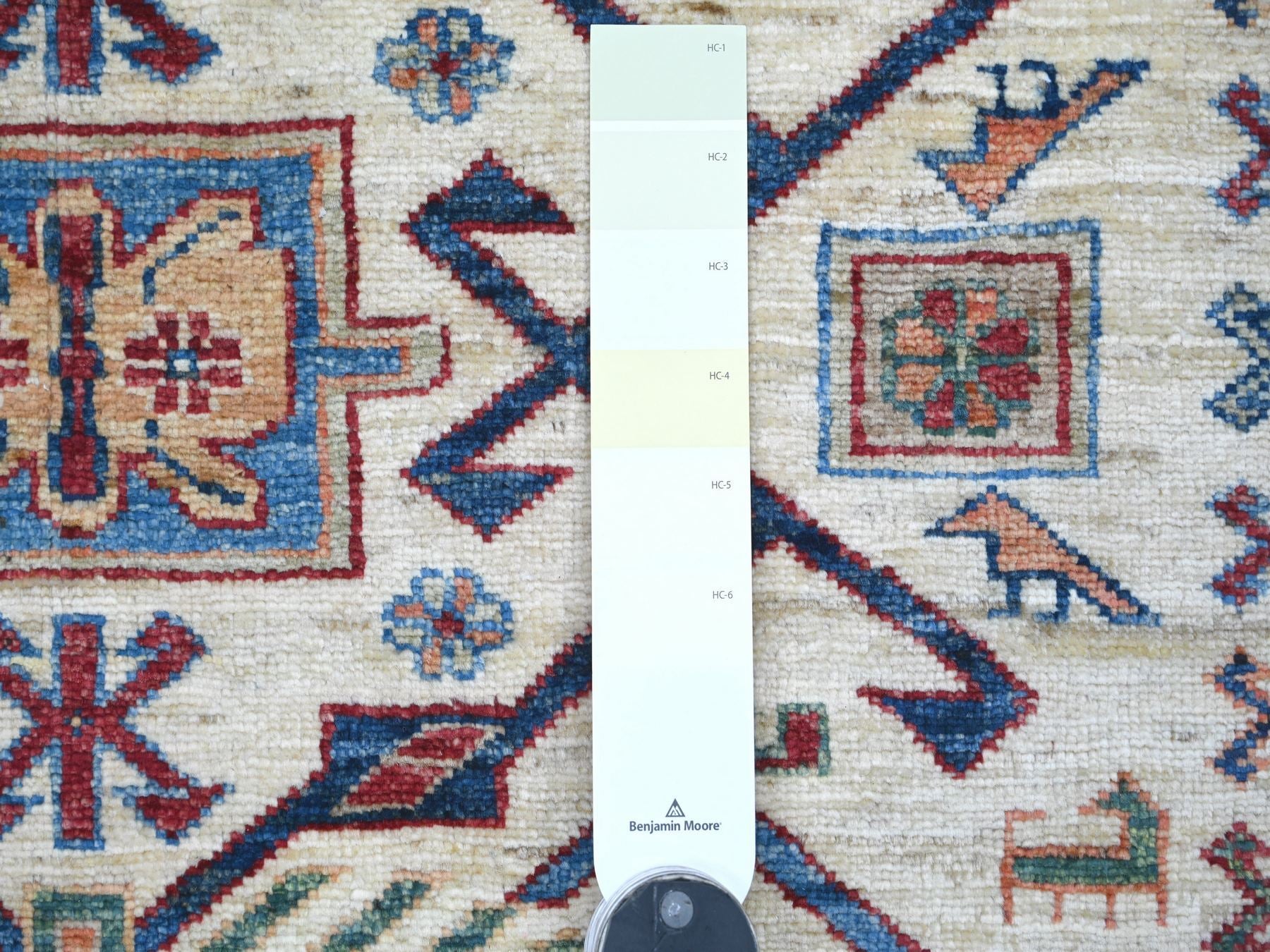 Kazak Tribal & Geometric hand-knotted wool rug in Ivory & Red, 6'1" x 8'8" — SKU O021287 (view 3)