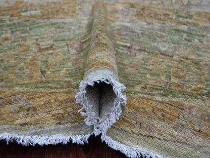 Mahal Oushak hand-knotted wool rug in Gray & Green, 8'1" x 8'2" — SKU O021519 (view 5)